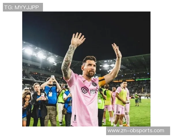 梅西精彩助攻阿尔巴破门球队2-0领先展现默契配合 梅西精彩助攻阿尔巴破门球队2-0领先展现默契配合