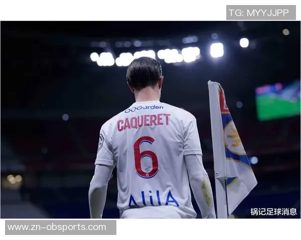 齐沃现场指挥风格独特提前喊接球球员与绰号互动引关注