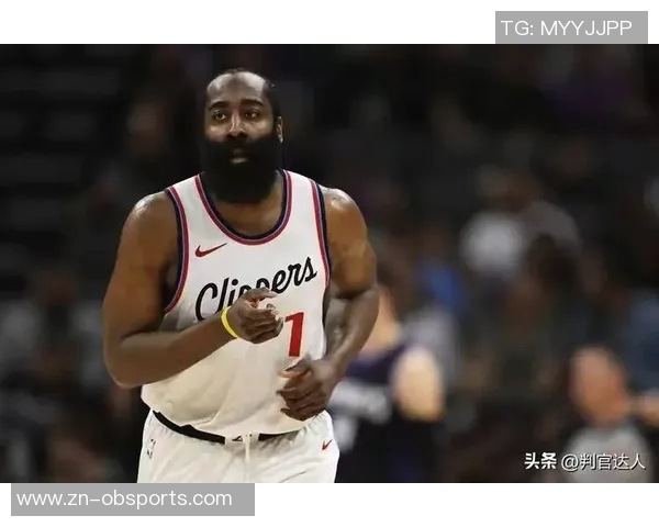 哈登季前赛表现平平场均仅得6分助攻77命中率波动大引发关注 哈登季前赛表现平平场均仅得6分助攻77命中率波动大引发关注