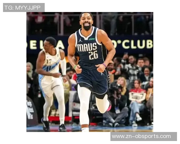 黄蜂队宣布裁掉效力11年的老将后卫丁威迪下一站将何去何从引发关注 黄蜂队宣布裁掉效力11年的老将后卫丁威迪下一站将何去何从引发关注