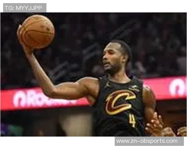 莫布里上半场表现出色三投三中贡献八分三板两助攻助力球队攻势 莫布里上半场表现出色三投三中贡献八分三板两助攻助力球队攻势